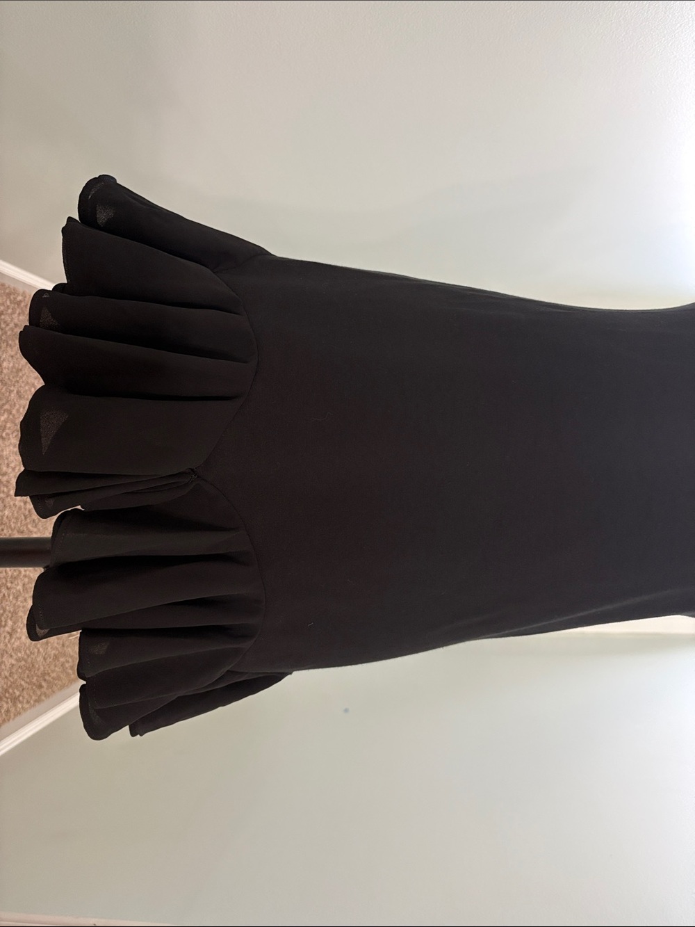 🖤 DISCO BLACK STRAPLESS DRESS WITH RUFFLE HIM - Picture 3 of 7